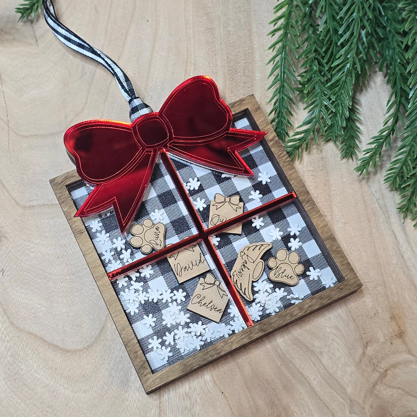 Personalized Shaker Ornament - Gift Box Design