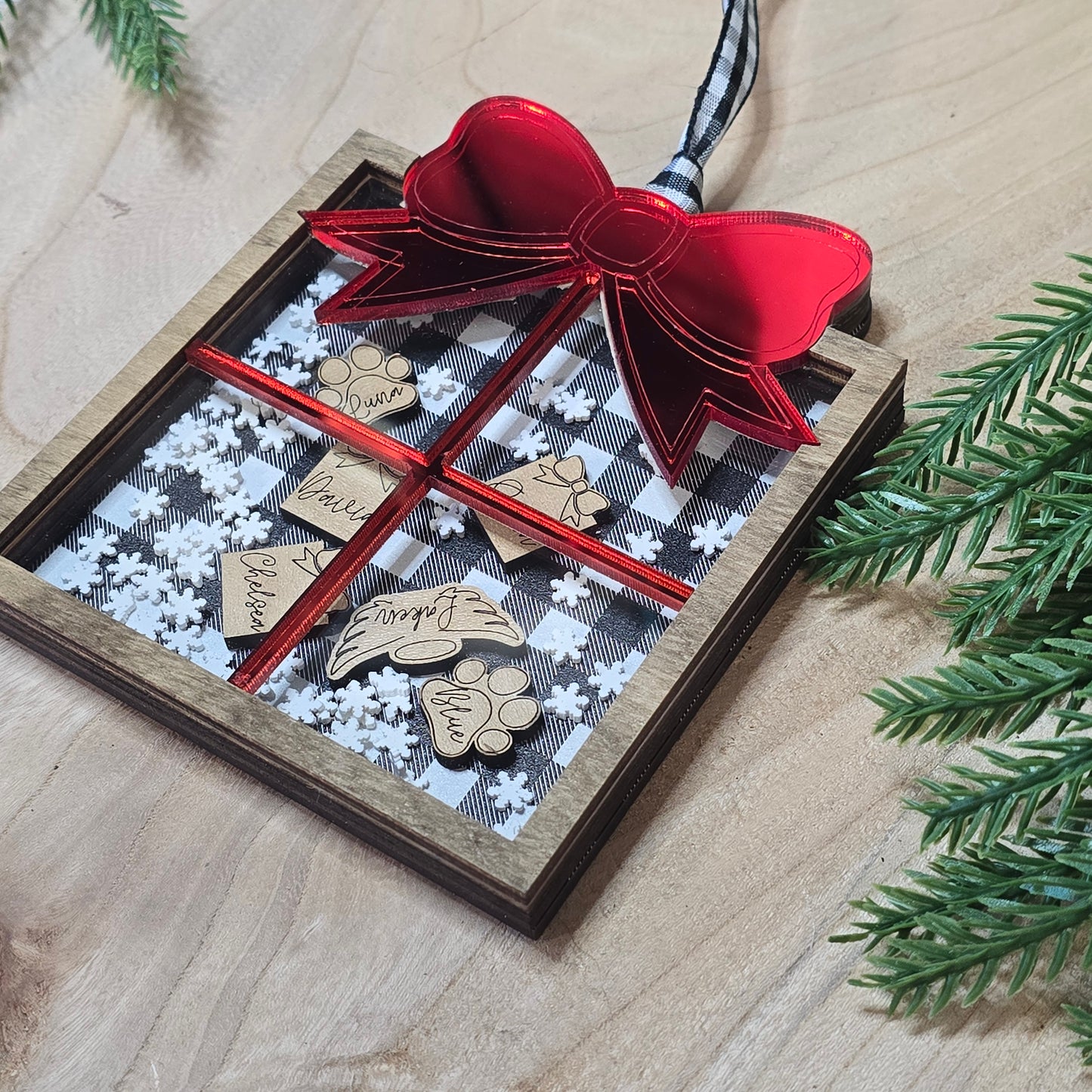 Personalized Shaker Ornament - Gift Box Design